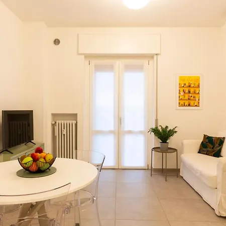 Brenta Top Floor - Mm3 Yellow Line Milan Exterior photo